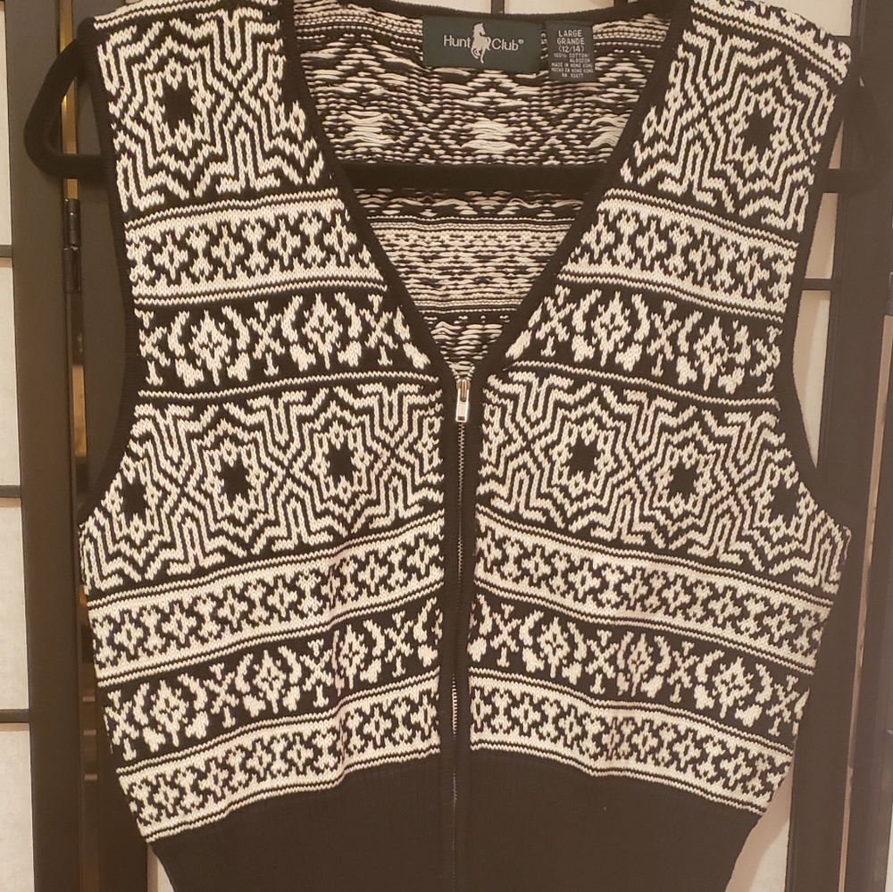 HUNT CLUB - Ladies Vest - Blk/Wt - size 12/14
